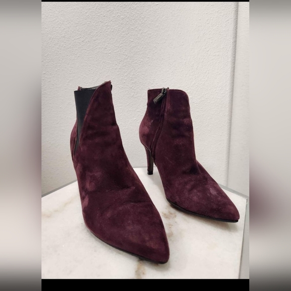Navy Boot. Color: Marron. Made in Italy. Size 8. - Picture 1 of 4